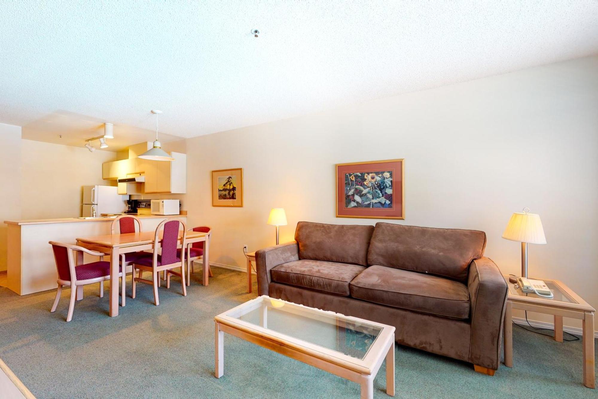 Siri suite at Glacier Lodge Whistler Camera foto